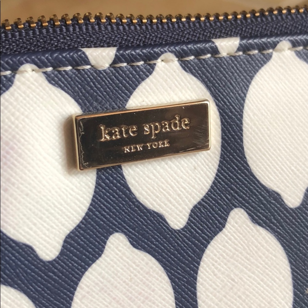 Kate Spade Wristlet - Picture 2 of 3